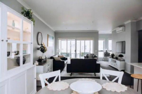 Beachside Townhouse